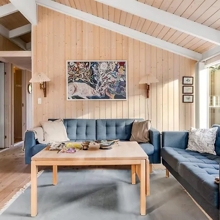 Casa vacanze Siegfried - 400m From The Sea By Interhome Laeso